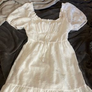 WHITE ALTARD STATE DRESS!!